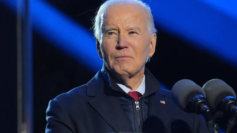 How Biden’s TPS Extension Affects 800,000 Immigrants in the U.S.