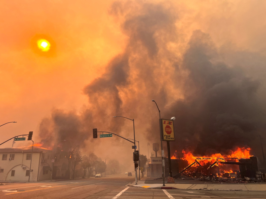 Breaking News: Los Angeles Wildfires Cause Unimaginable Damage and Destruction!