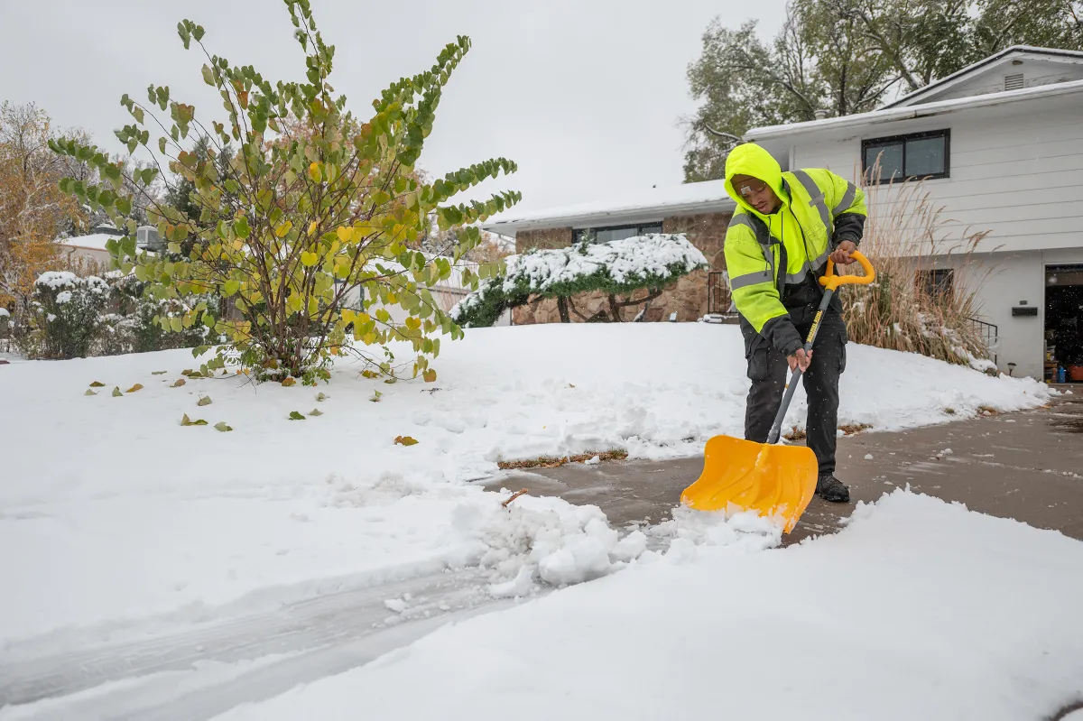 Maryland Snow Showers Tonight: Icy Conditions Likely on I-95