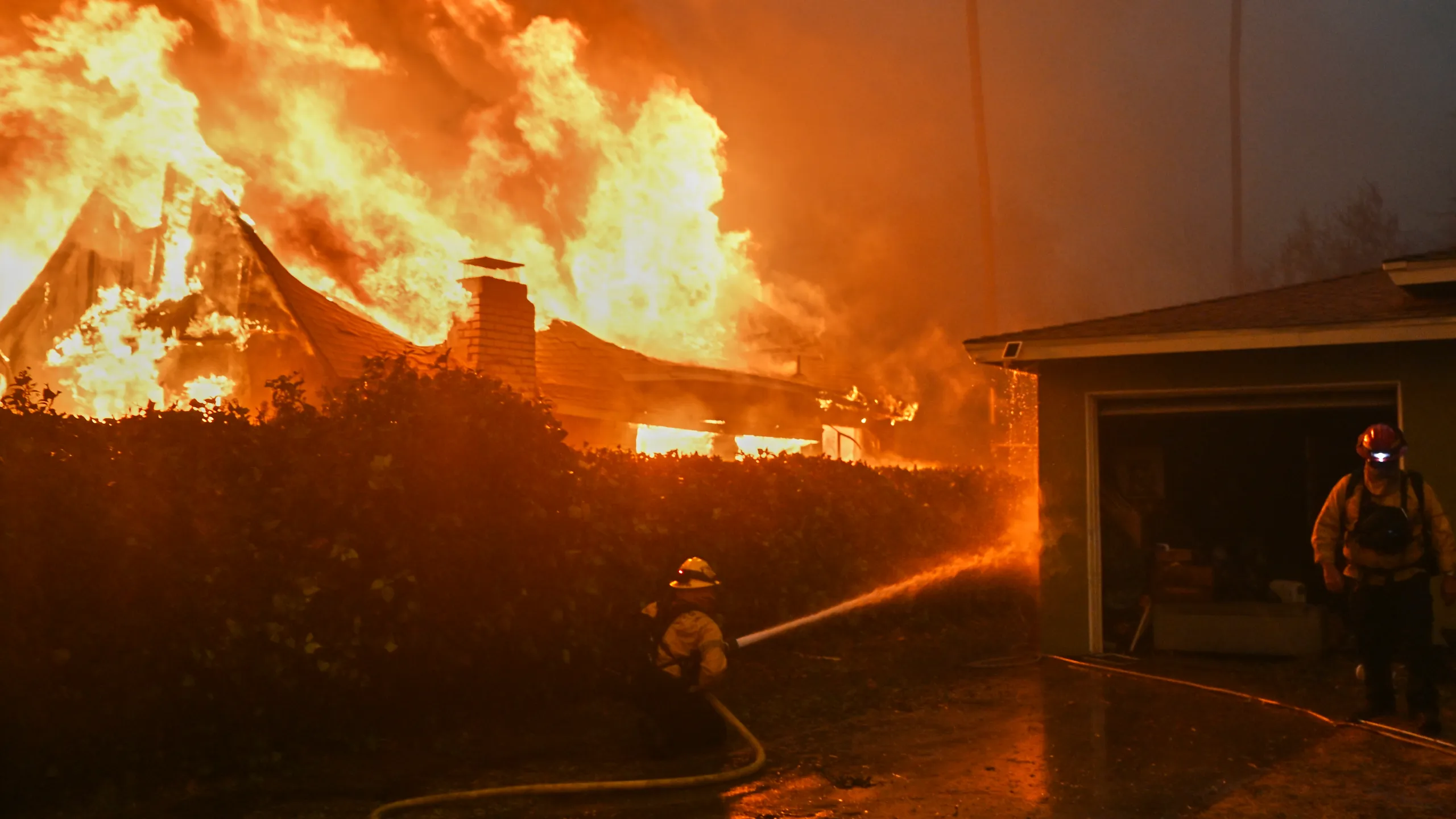 Wildfire Experts Warn Tennessee Faces Rising Threats: What’s Being Done to Protect Homes?